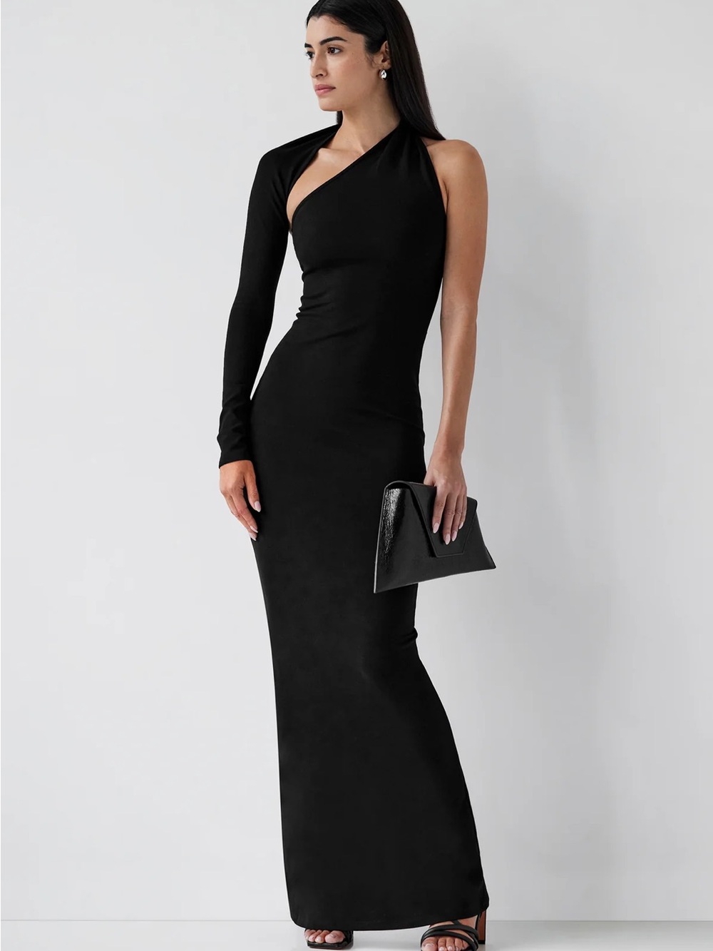 Marcella Manhattan One Shoulder Gown
European Ponte Open-Back Halter Gown M NWT